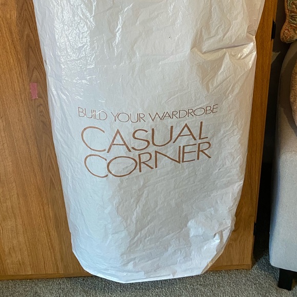 Black beaded evening or party dress hardly worn, open back with zipper - Picture 10 of 10